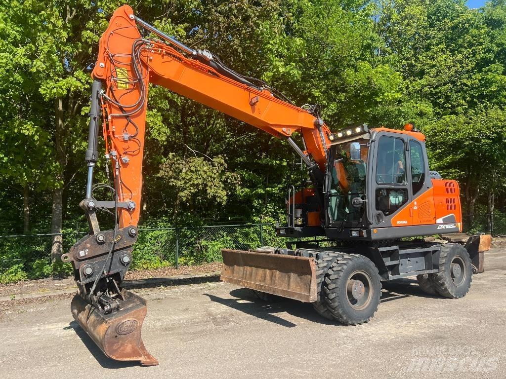 Doosan DX 165 W-5 Kolová rýpadla