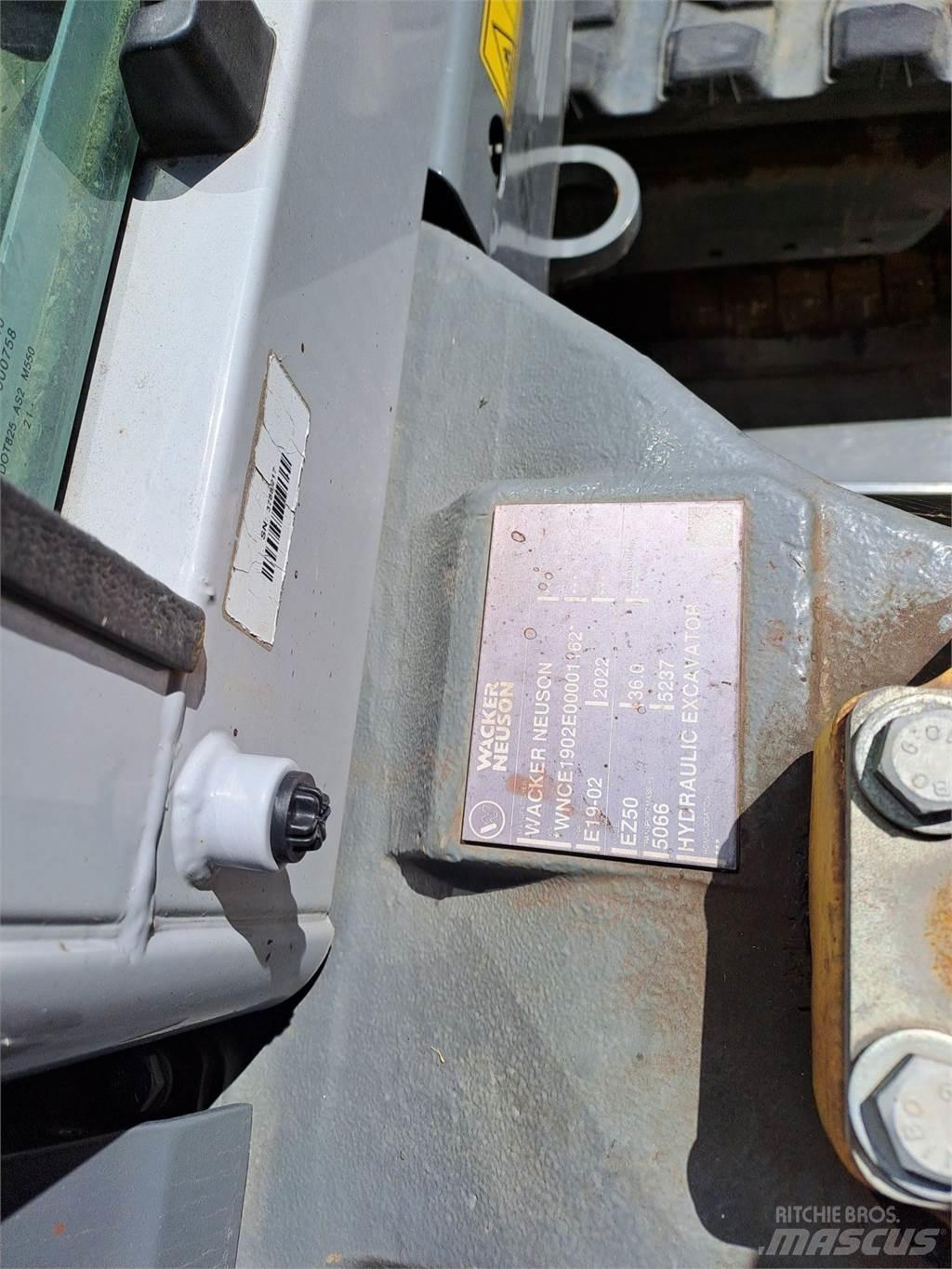 Wacker Neuson EZ50 Pásová rýpadla