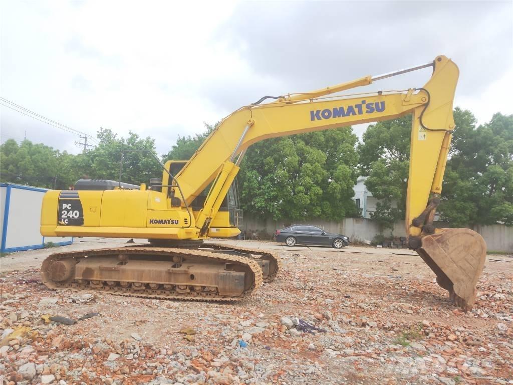 Komatsu PC 240 LC-8 Pásová rýpadla