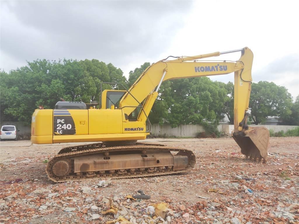 Komatsu PC 240 LC-8 Pásová rýpadla