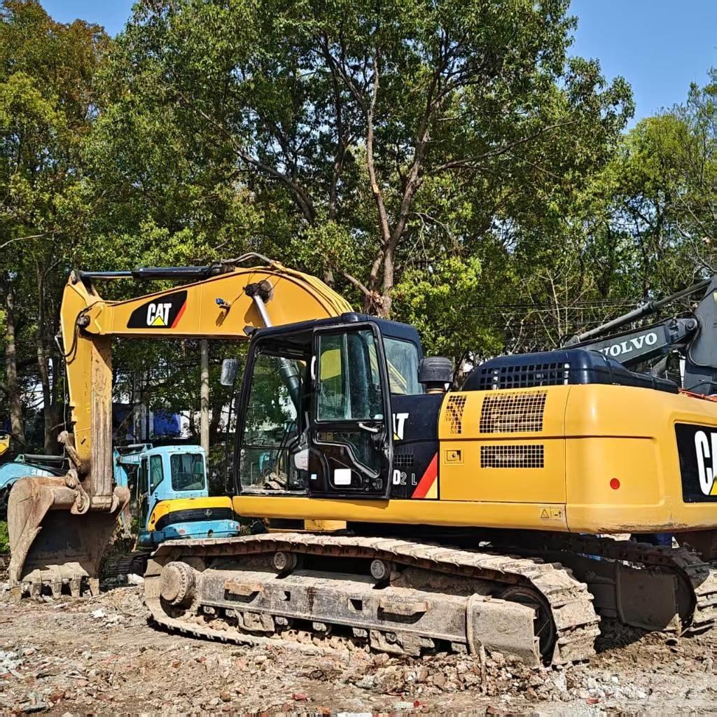 CAT 330 D Pásová rýpadla