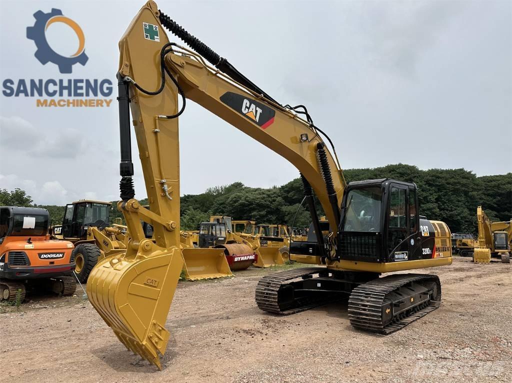 CAT 320 D2L Pásová rýpadla