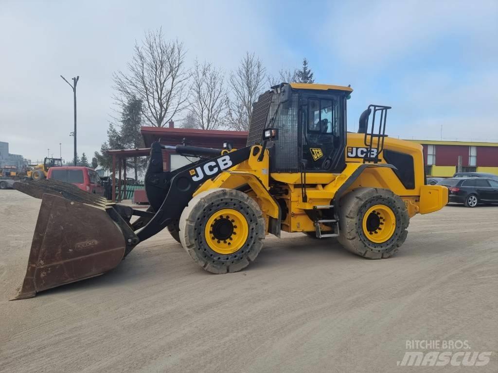 JCB 427 Kolové nakladače