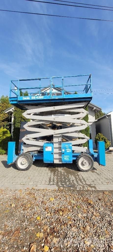 Genie GS 4390 Nůžková zvedací plošina