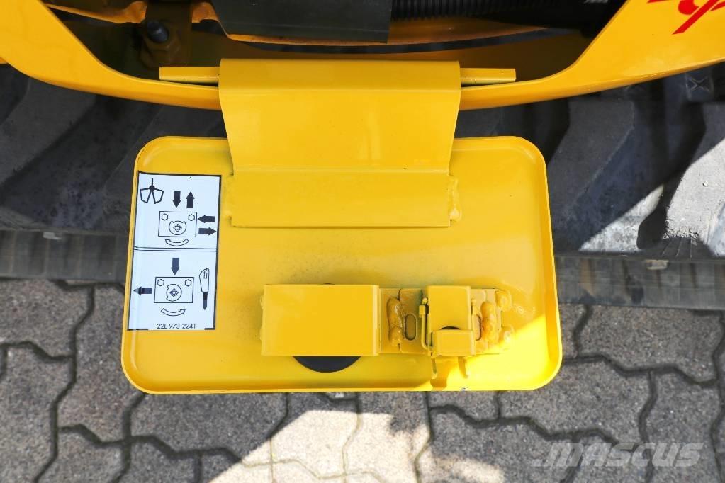 Komatsu PC 25 MR5 Mini rýpadla < 7t