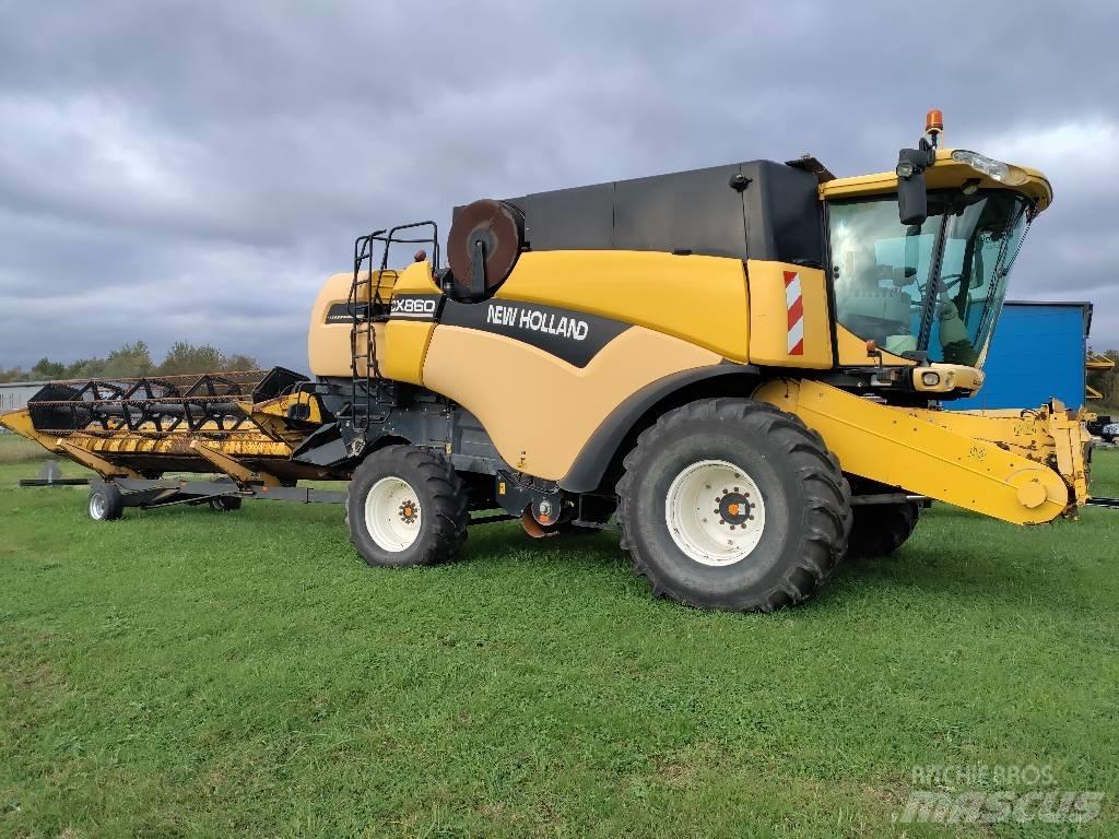 New Holland CX 860 Sklízecí mlátičky