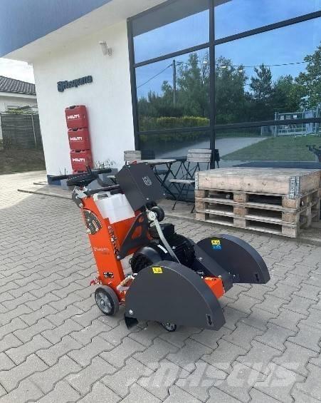 Husqvarna FS500E Stavebnictví - ostatní