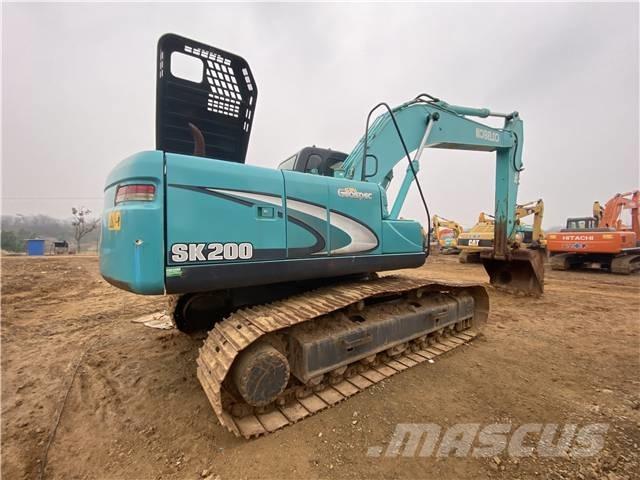 Kobelco SK 200 Pásová rýpadla
