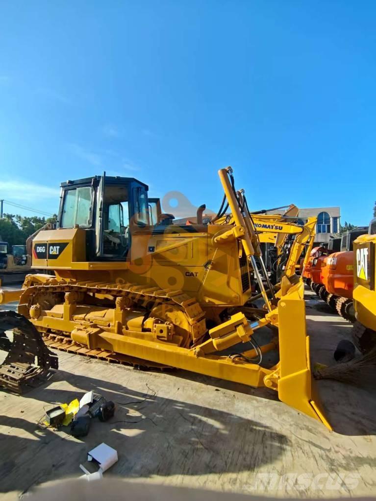 CAT D6G Pásové dozery