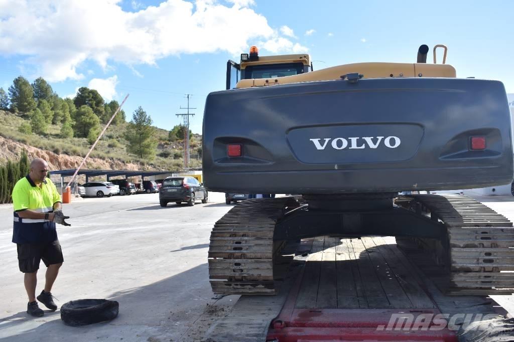 Volvo EC 240 C N L Pásová rýpadla