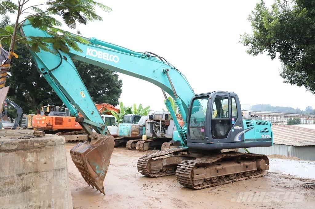 Kobelco SK 200-8 Pásová rýpadla