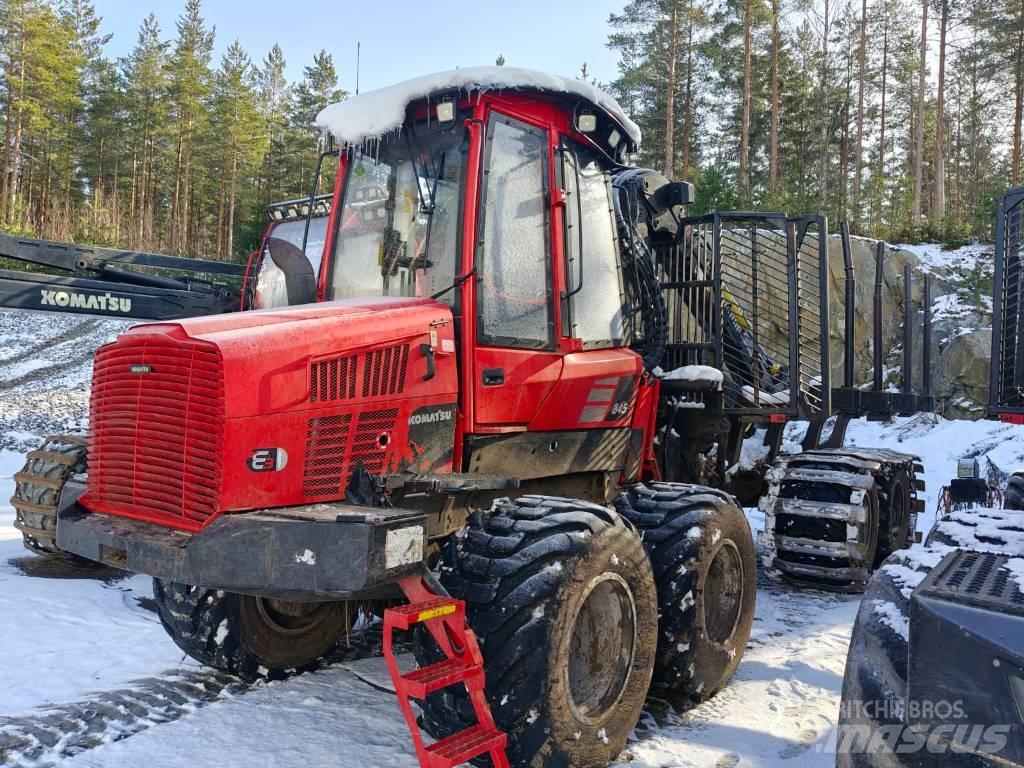 Komatsu 845 Vyvážecí traktory