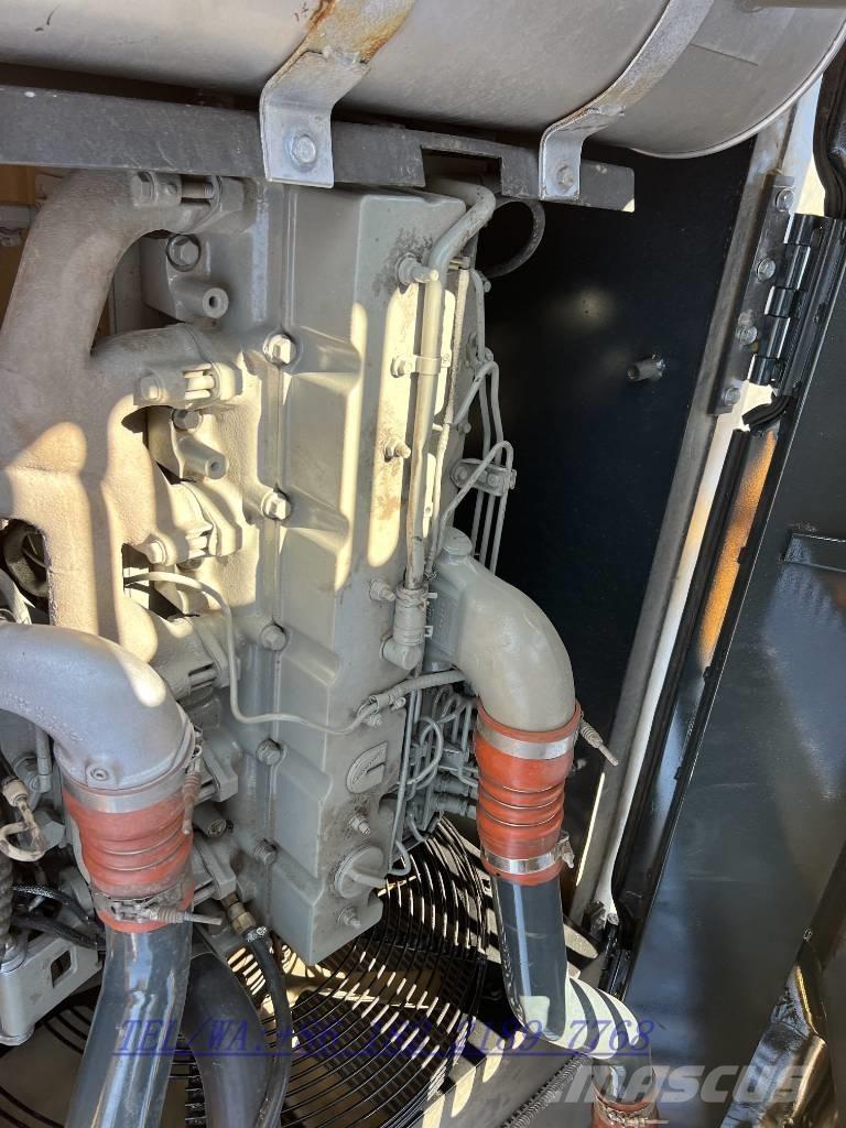 Hyundai 330LC-9S Pásová rýpadla