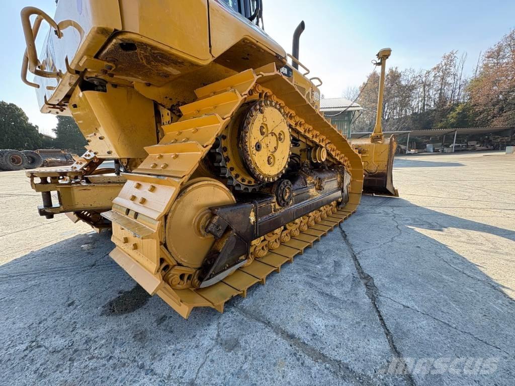 CAT D 6 N XL Pásové dozery