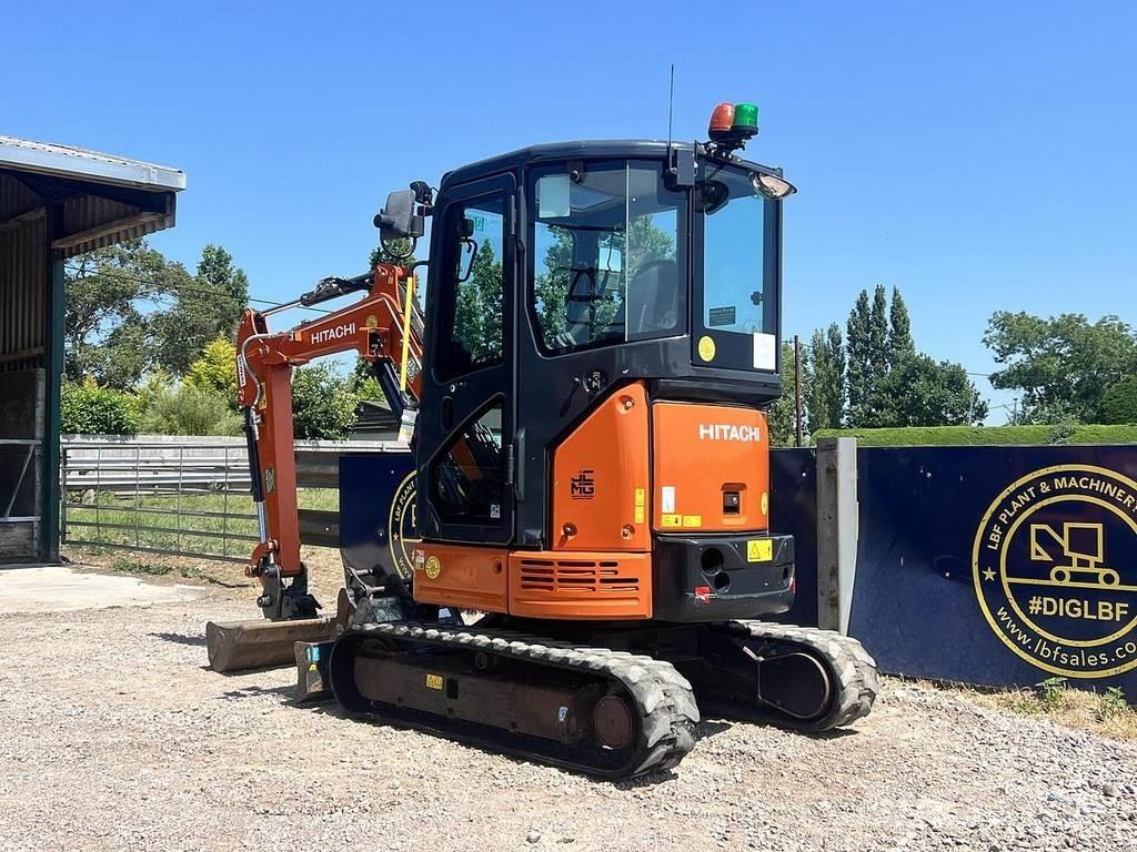 Hitachi ZX26U Speciální bagry