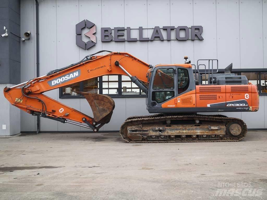 Doosan DX 300 LC-5 Pásová rýpadla