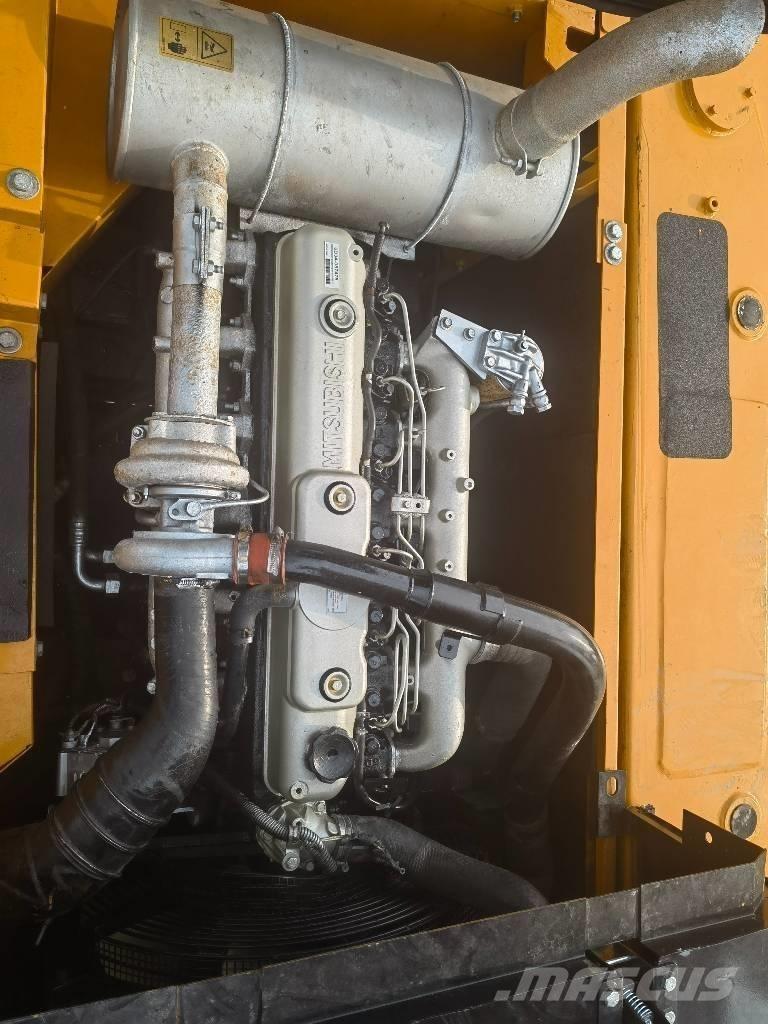 Sany SY 215 C Midi rýpadla 7t - 12t