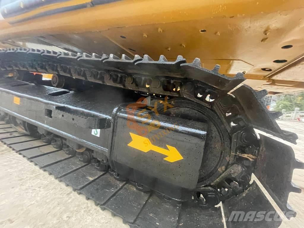 CAT CAT320 D2 Pásová rýpadla