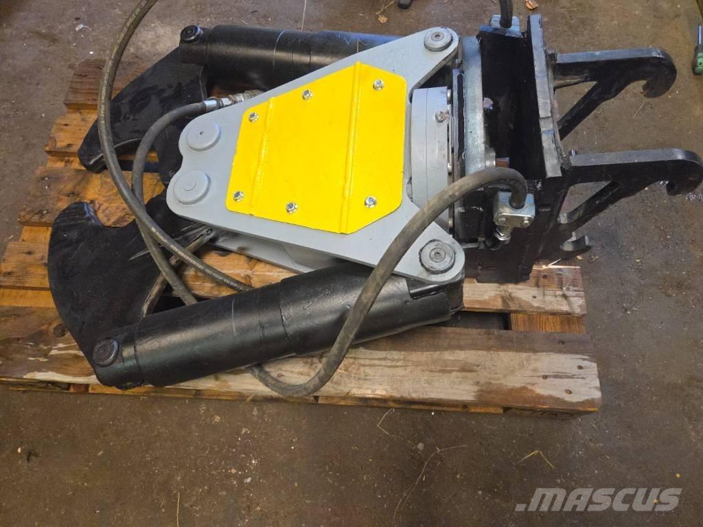 Brokk CC400 Frézy, nůžky