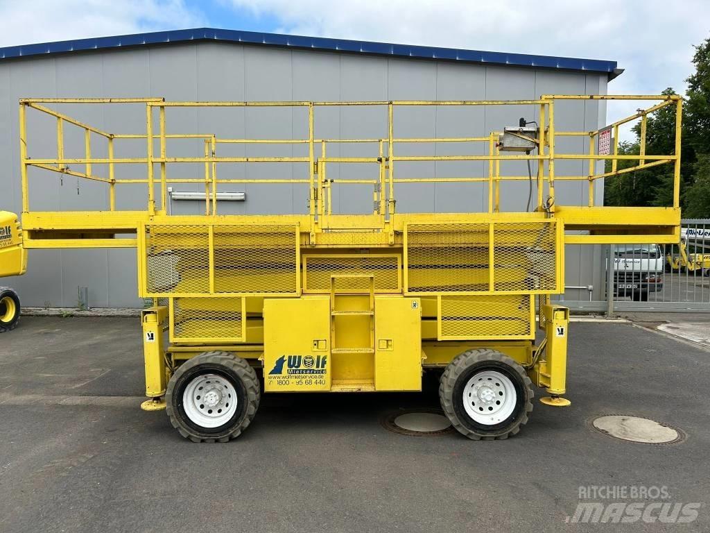 SkyJack SJ 8841 RT Nůžková zvedací plošina
