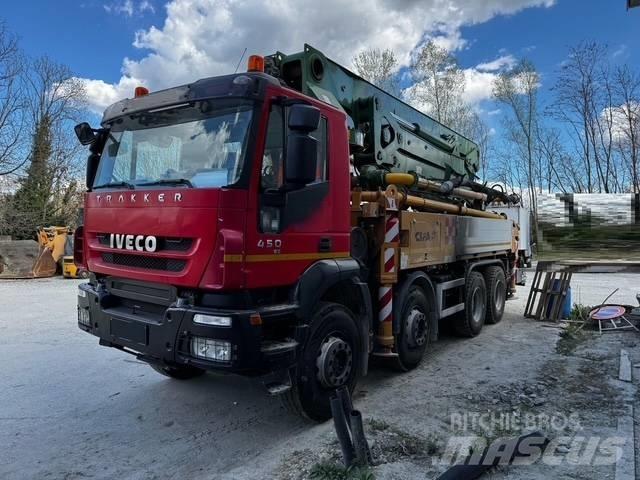 Iveco Trekker 450 Nákladní auta s čerpadly betonu