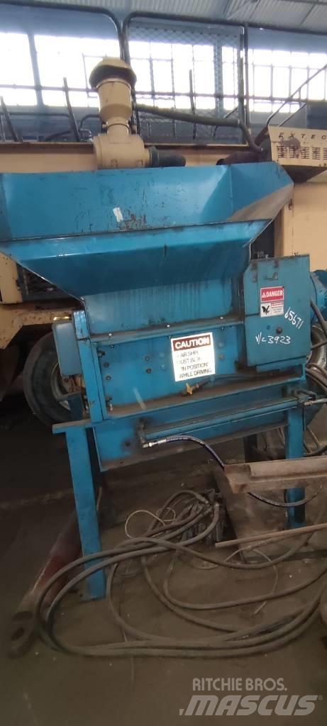  Securit Compactor Užitkové stroje
