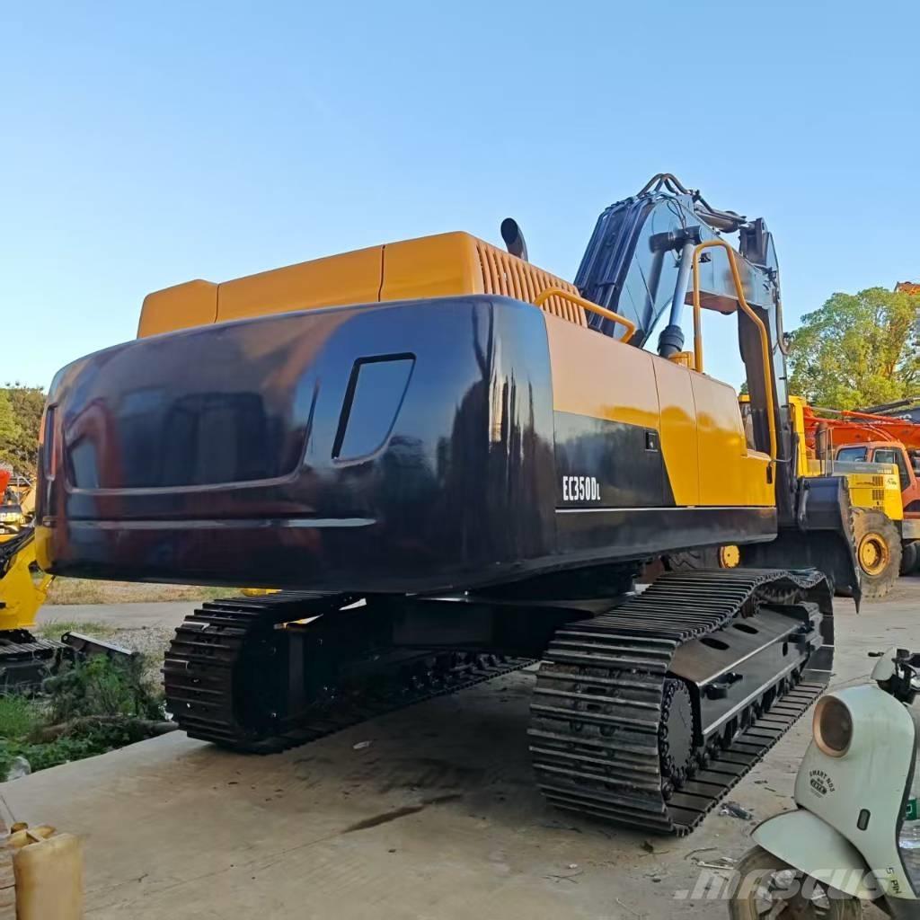 Volvo EC 380 D L Pásová rýpadla