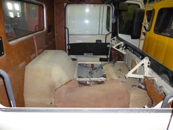 Volvo F10-F12 Kabiny a interiér