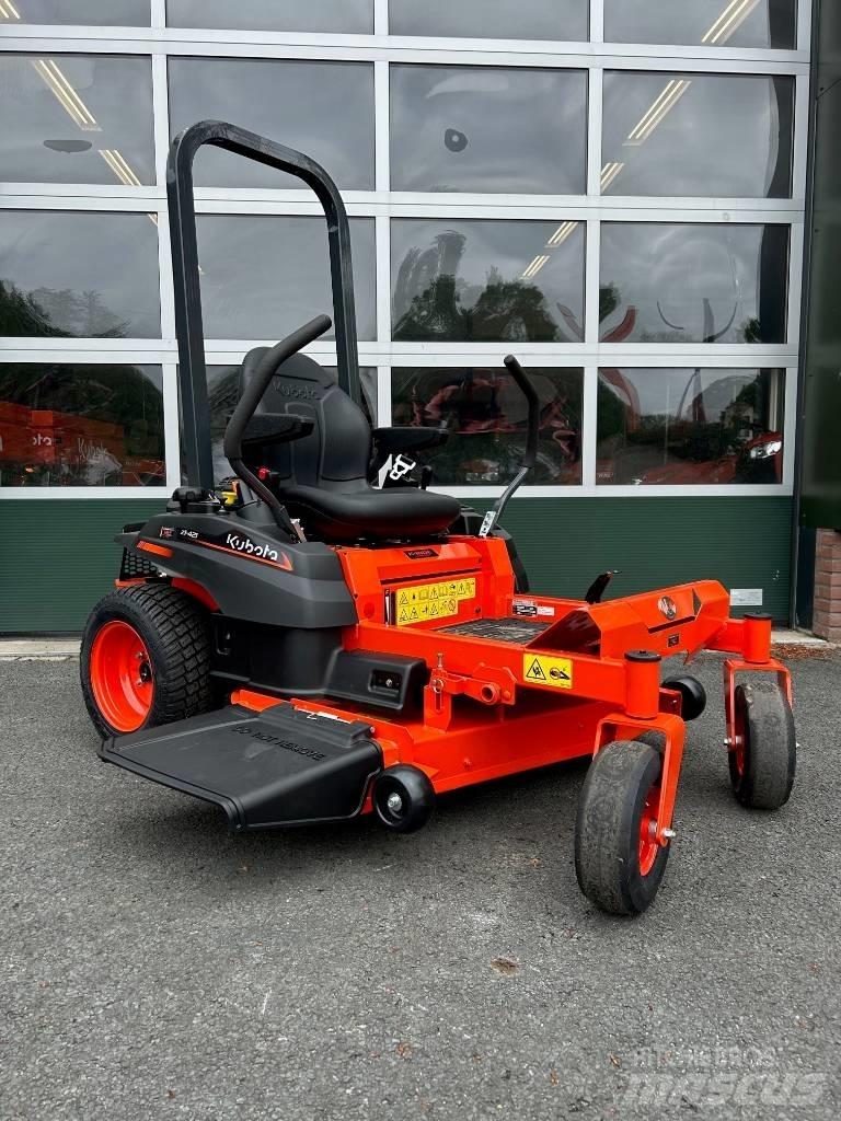 Kubota Z1421 Sekačky s nulovým poloměrem otáčení