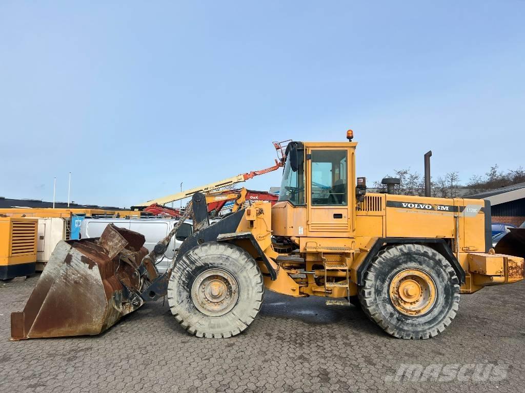 Volvo L 120 C Kolové nakladače
