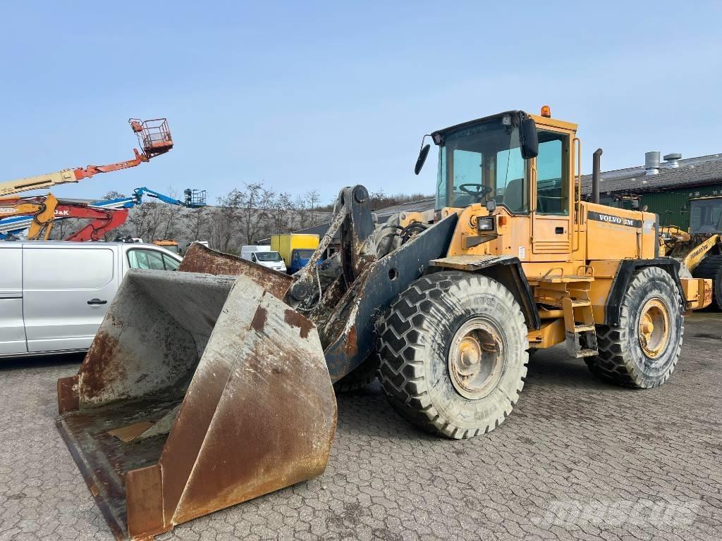 Volvo L 120 C Kolové nakladače