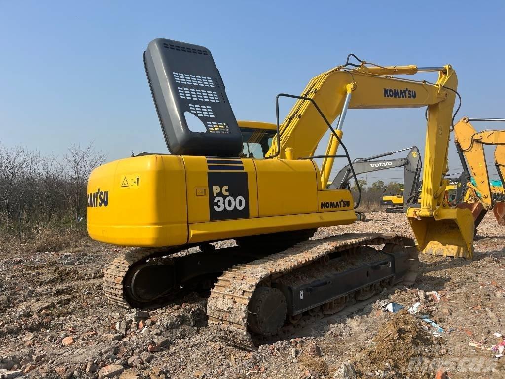 Komatsu PC 270 LC-7 Pásová rýpadla
