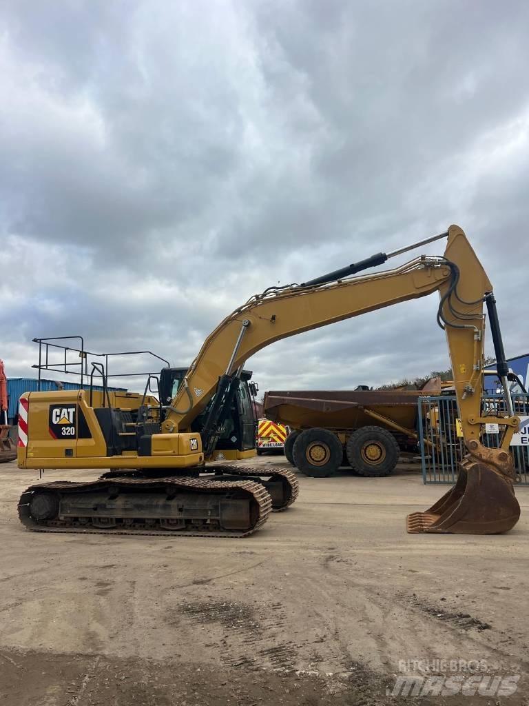 CAT 320 Pásová rýpadla