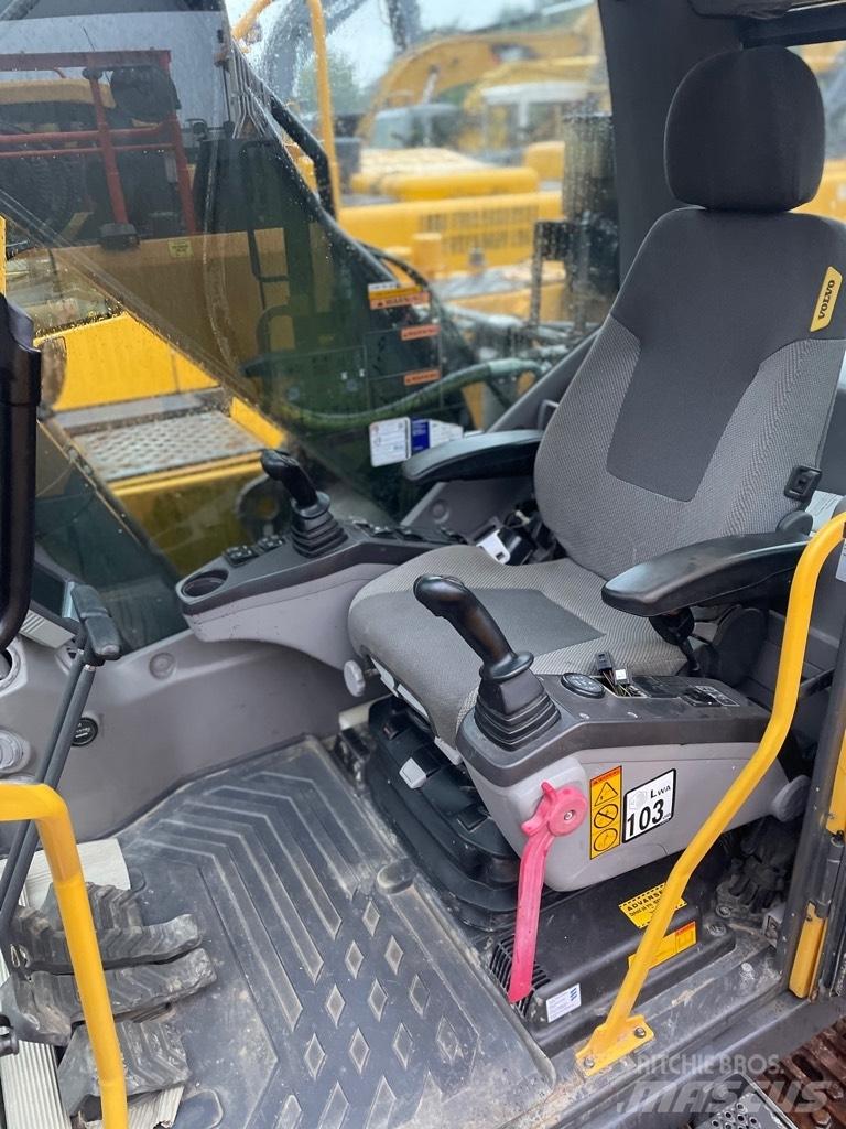 Volvo EC210C Pásová rýpadla