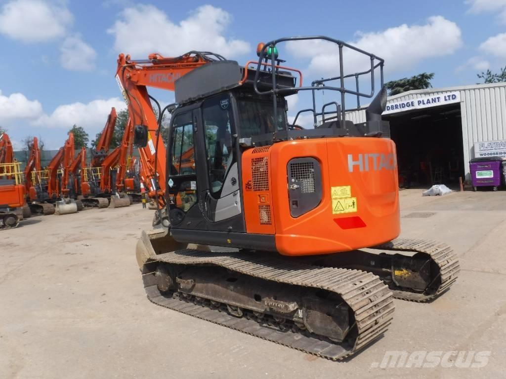 Hitachi ZX 135 US-6 Pásová rýpadla