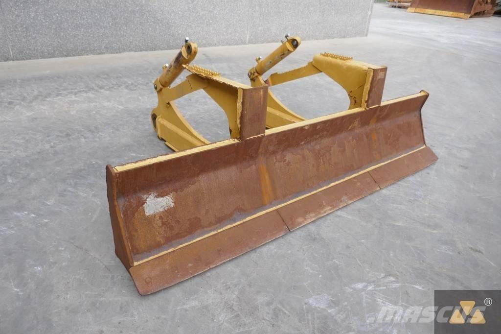 CAT Skidder blade Radlice