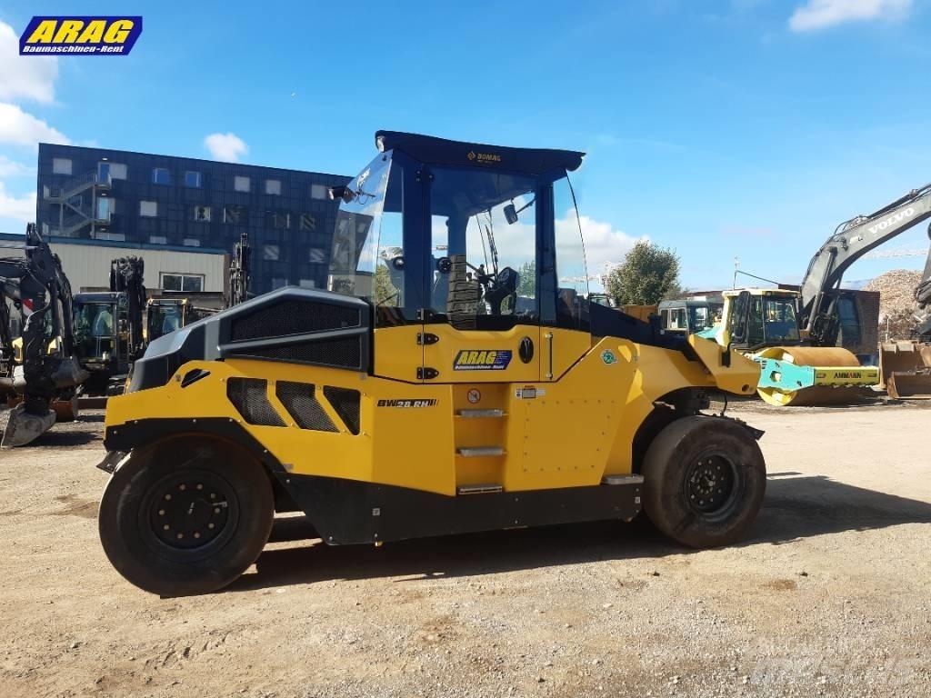 Bomag BW 28 RH Pneumatikové válce