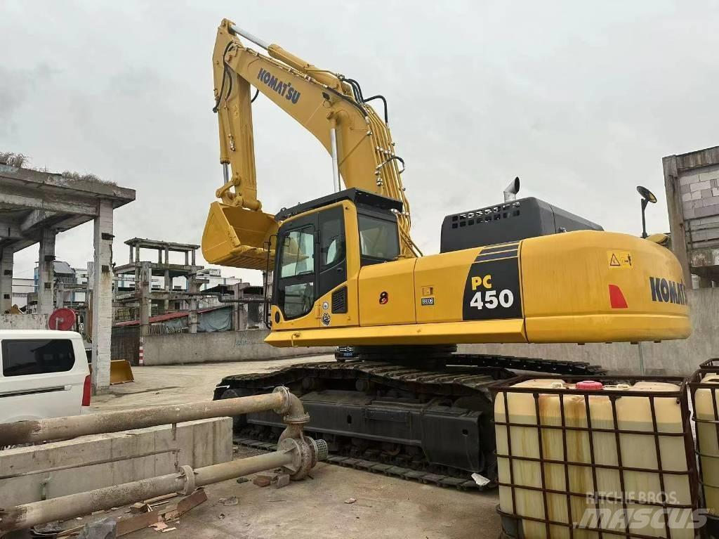 Komatsu PC 450 Pásová rýpadla