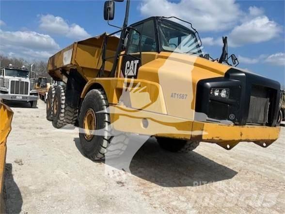 CAT 740B Kloubové dempry