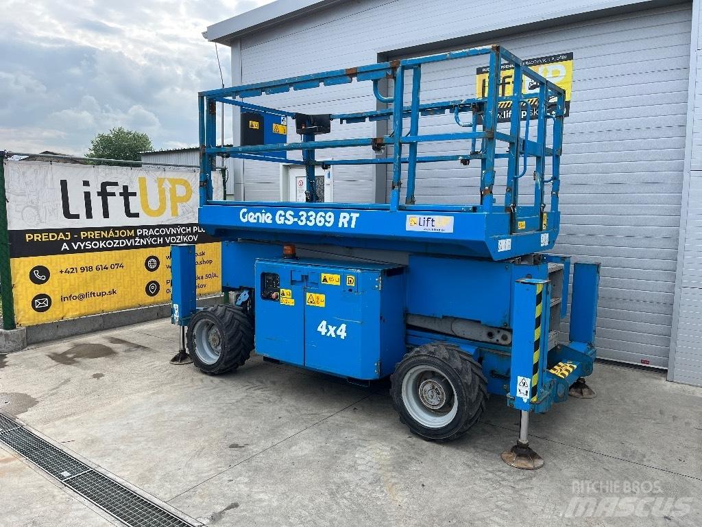 Genie GS 3369 RT Nůžková zvedací plošina