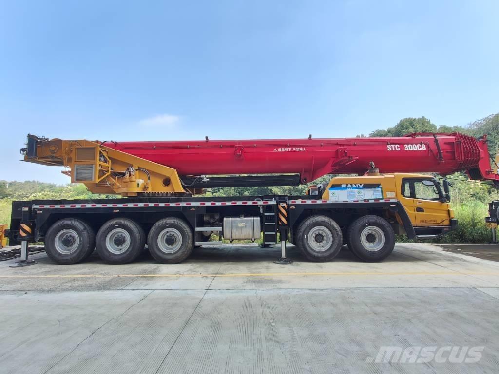 Sany STC1300C8 Univerzální terénní jeřáby