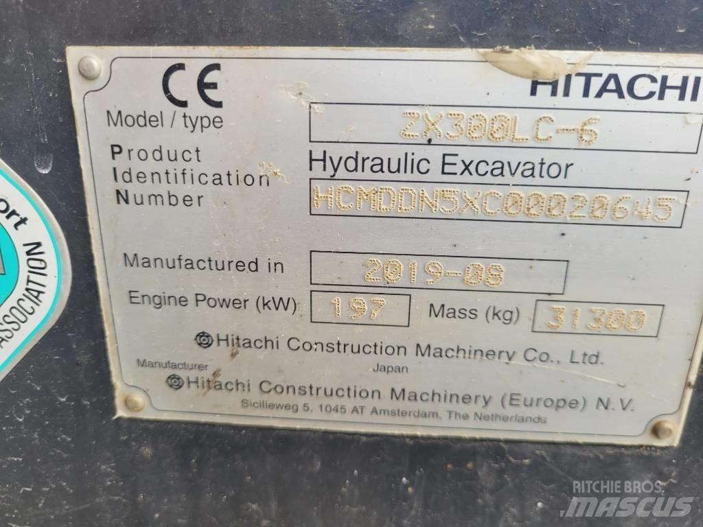 Hitachi ZX 300LC6 Pásová rýpadla