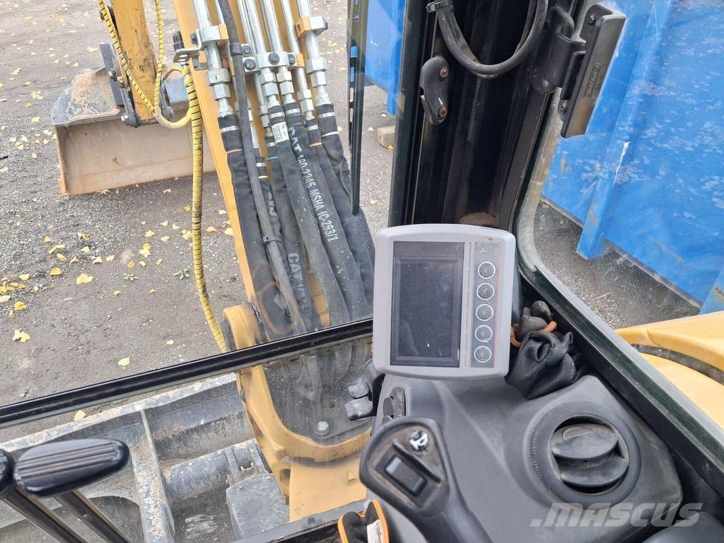 CAT 305E2CR Mini rýpadla < 7t