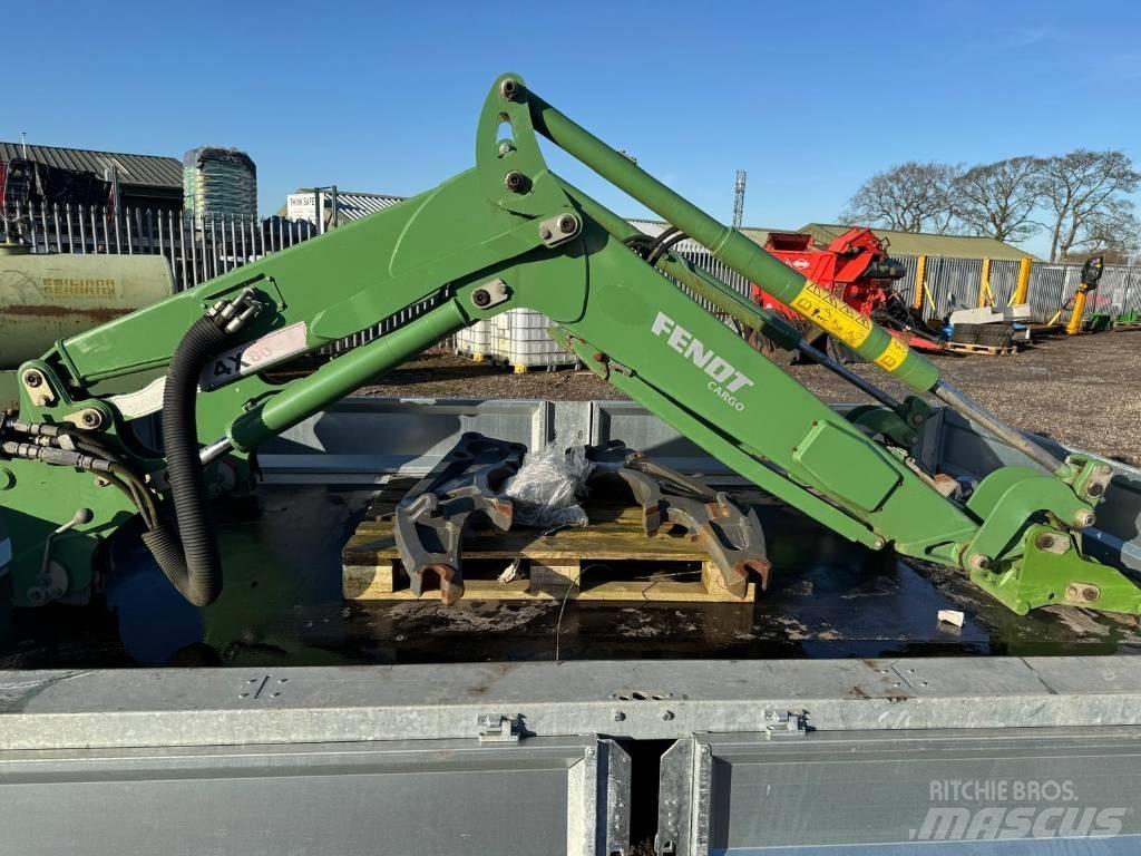 Fendt CARGO 4X80 Čelní nakladače a rypadla