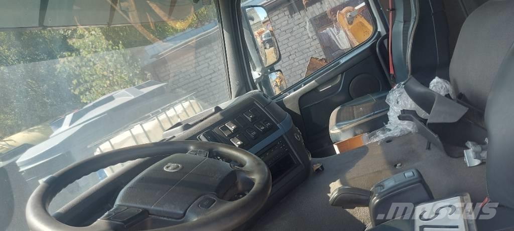 Volvo FM 330 Nákladní vozidlo bez nástavby