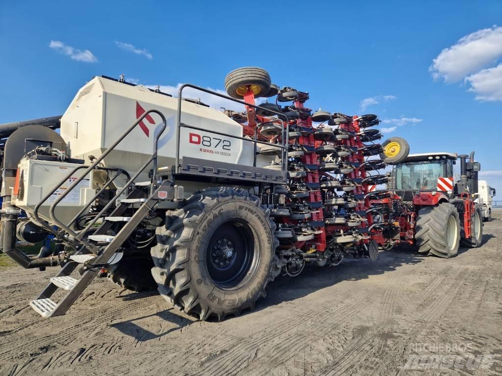 Bourgault CD872-8 Mechanické secí stroje