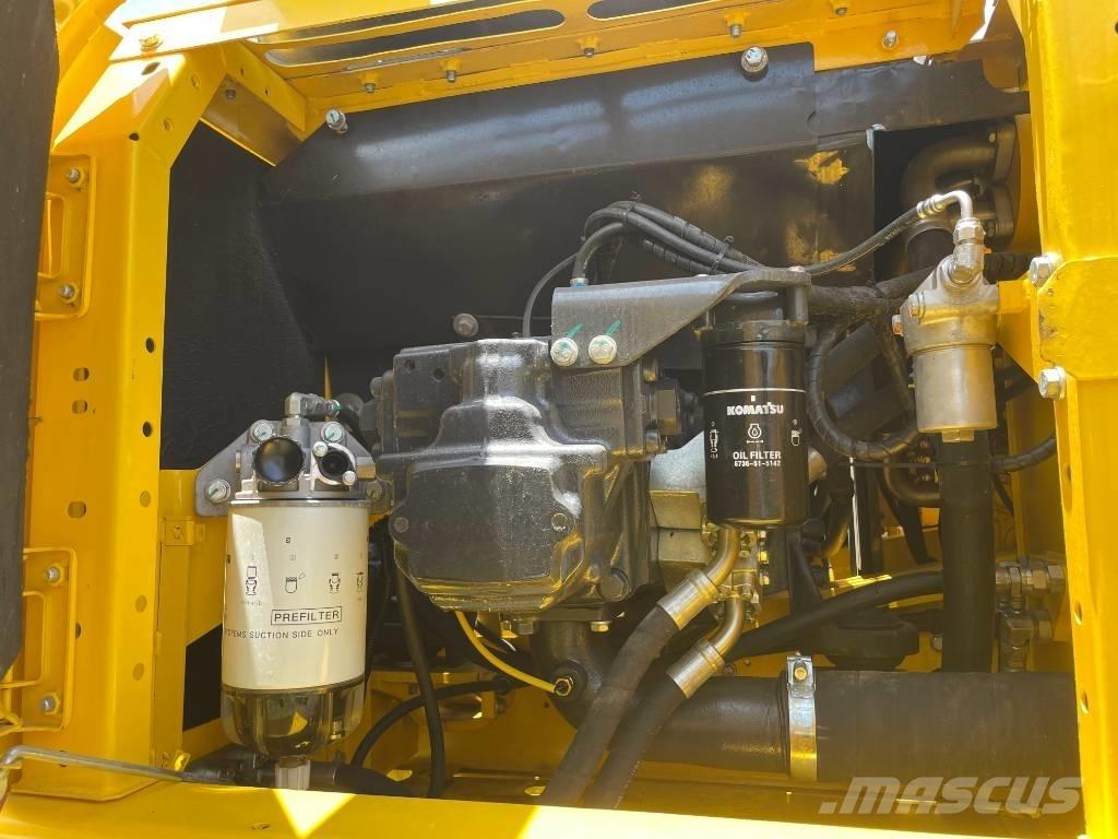 Komatsu PC 220 Pásová rýpadla