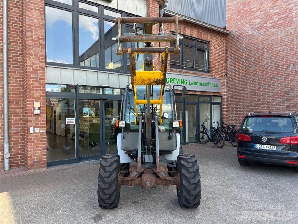 Kramer 750 Kolové nakladače