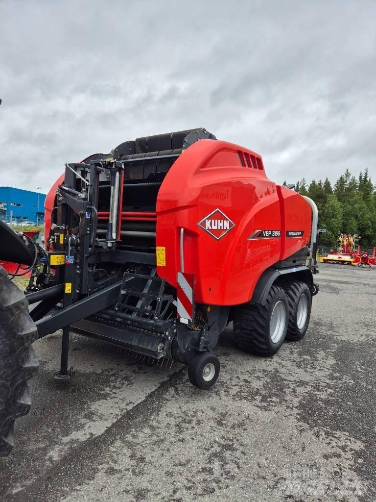 Kuhn VBP 3195 Lis na válcové balíky