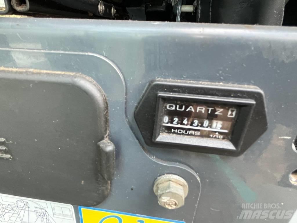 Kobelco SK30SR-6 Mini rýpadla < 7t